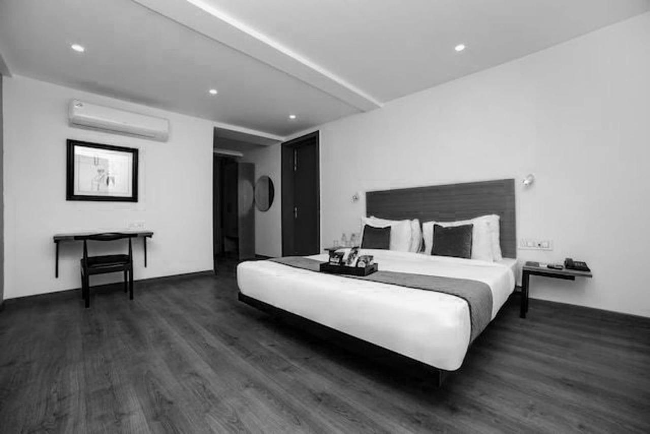 Hotel Townhouse Sohna Road 2 Gurgáon Exteriér fotografie