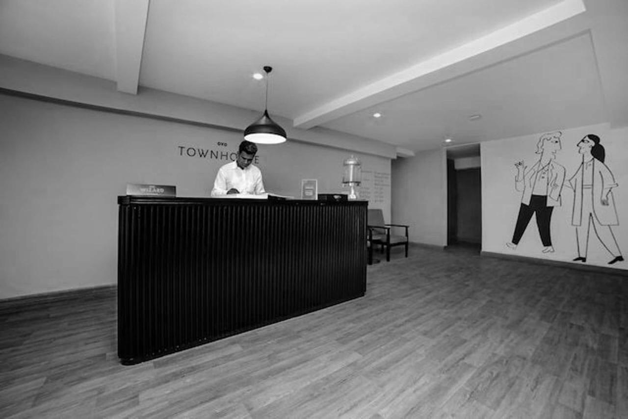 Hotel Townhouse Sohna Road 2 Gurgáon Exteriér fotografie